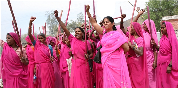 粉紅鬥士：桑帕特帕爾影片。2013女性影展提供