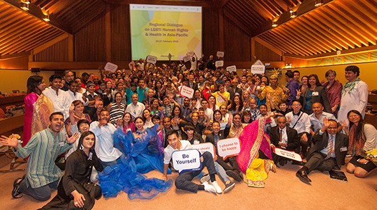 「亞太區LGBTI人權與健康區域對談」大會合照。圖片取自UNDP photo by Warren Field