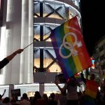 任何理解LGBTIQ族群社會處境的官員,絕不會以「加強挺同反同雙方溝通」為自身冷血無能的藉口!Photo by chiang